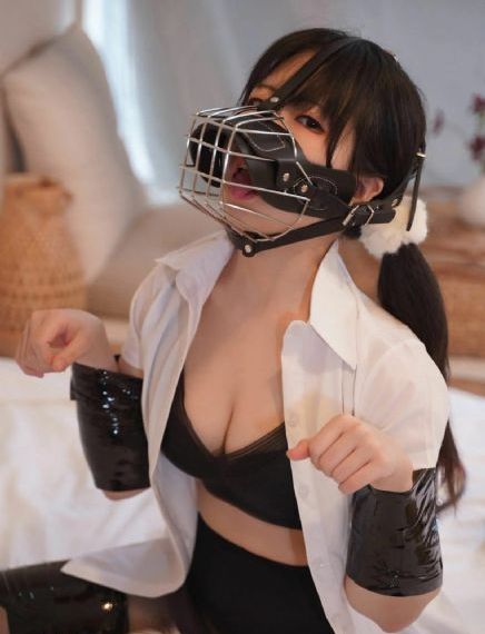 久久国产夫妻_高清高清完整版