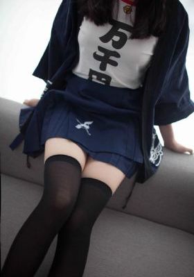 欧美漂亮小姐姐头像_日韩在线播放专区