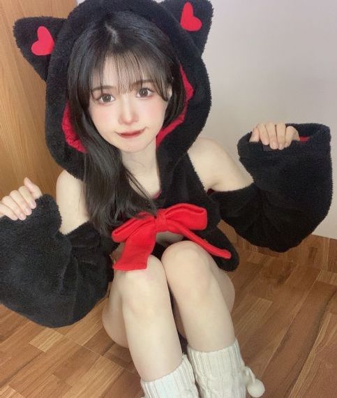 欧美搞怪情侣头像吧_高清完整版免费在线观看