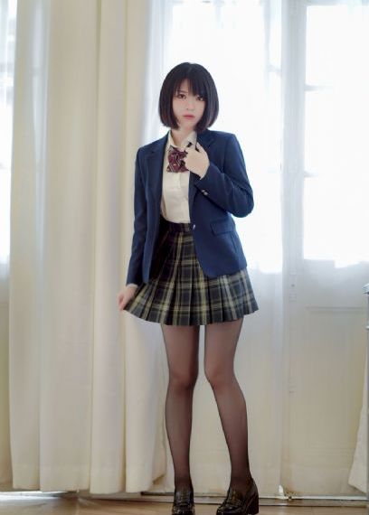 欧美在线视频二区_蓝光超清在线观看