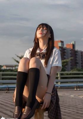 欧美色吧第二色_720免费高清观看