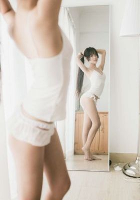 欧美翘臀怎么练_720HD在线观看
