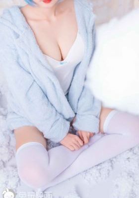 午夜无码国产a三级视频_免费高清在线观看